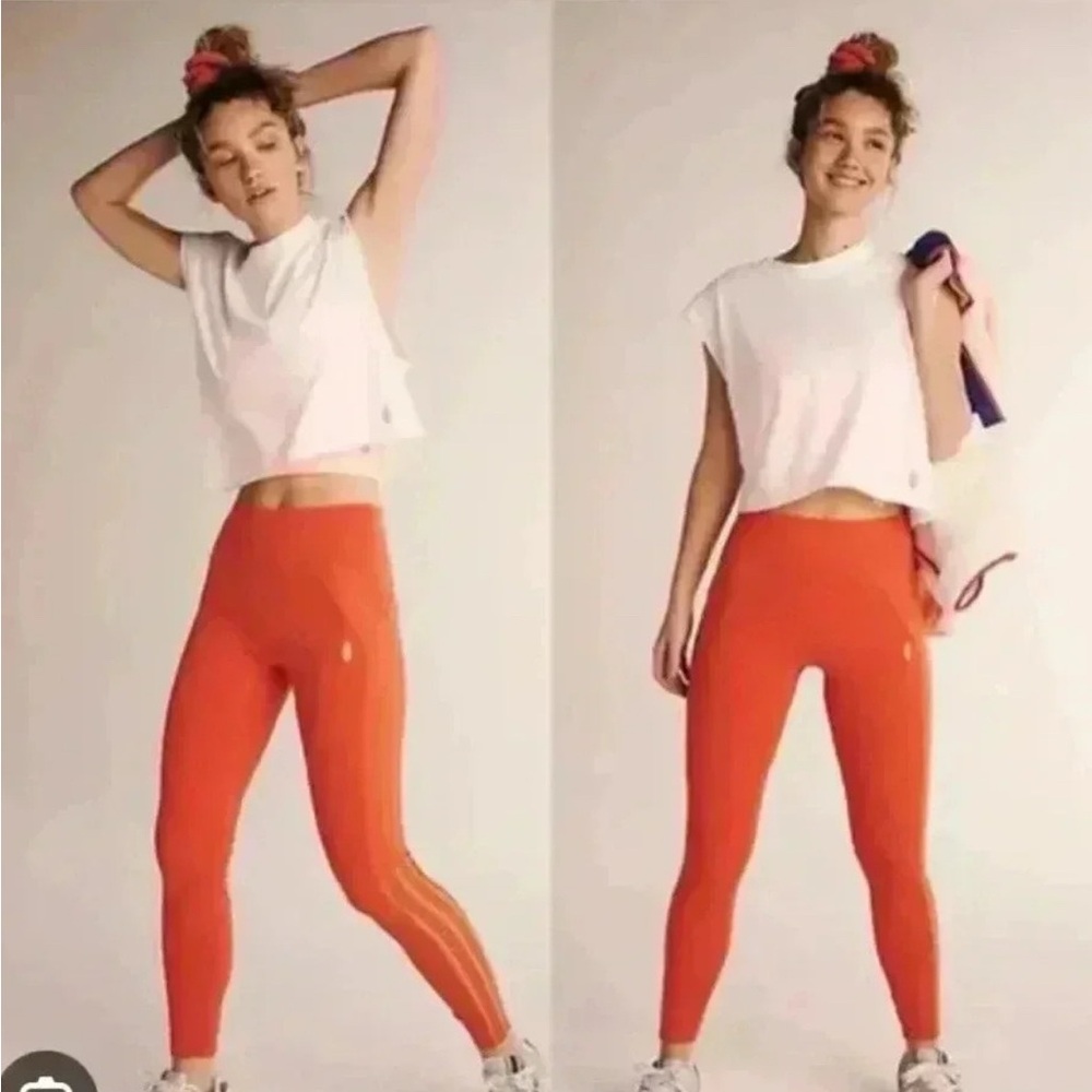 Free People Desert Renegade leggings / sports bra set Size Medium